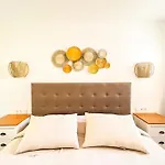 Stunning Bungalow, Pool, Terrace, Beach! Se12 *