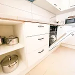아파트 Stunning Bungalow, Pool, Terrace, Beach! Se12