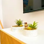 Stunning Bungalow, Pool, Terrace, Beach! Se12 * 아데제