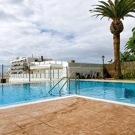 Stunning Bungalow, Pool, Terrace, Beach! Se12 아데제