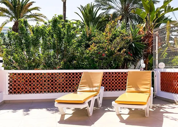 Stunning Bungalow, Pool, Terrace, Beach! Se12 Lejlighed